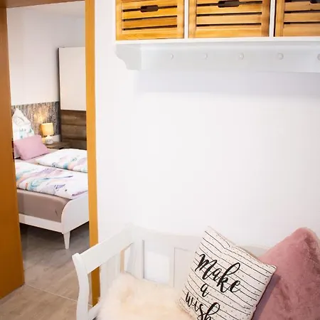 Bergkristall Direkt Am Bikepark Und Skigebiet, 2 Schlafzimmer, Terrasse, Abschliessbarer Keller * Βίντερμπεργκ